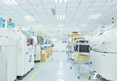 嘉合勁威發(fā)布國(guó)產(chǎn)首款支持Aura Sync內(nèi)存 阿斯加特引領(lǐng)國(guó)產(chǎn)品牌創(chuàng)新